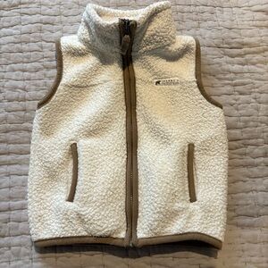Carter’s Boys Toddler Vest 12 months Sherpa Fleece Vest – 12 Months, Ivory & Tan